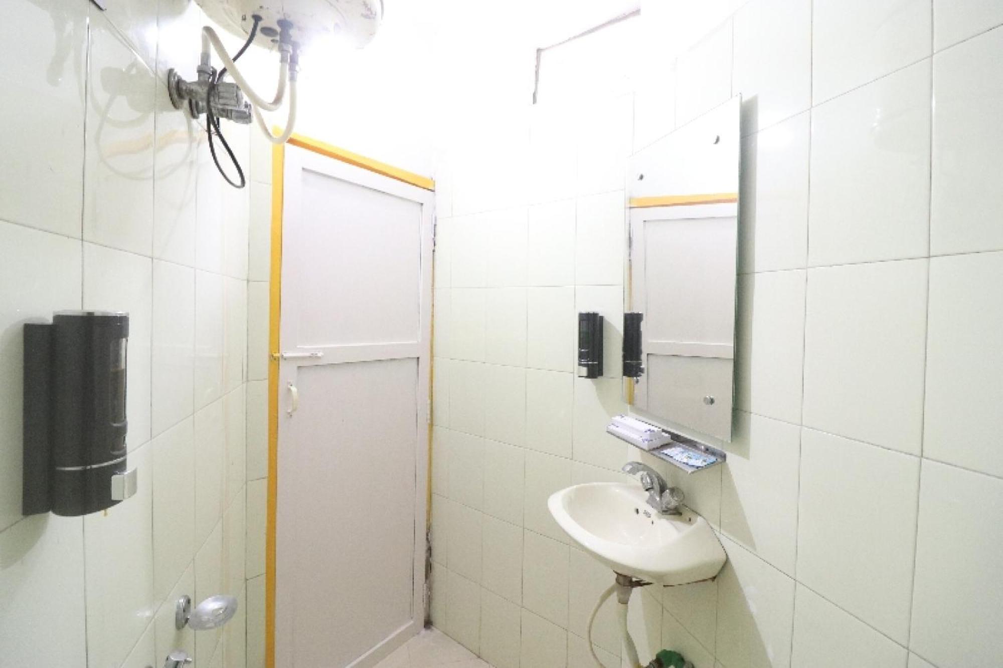 Hotel O Beas Regency Manāli Kültér fotó