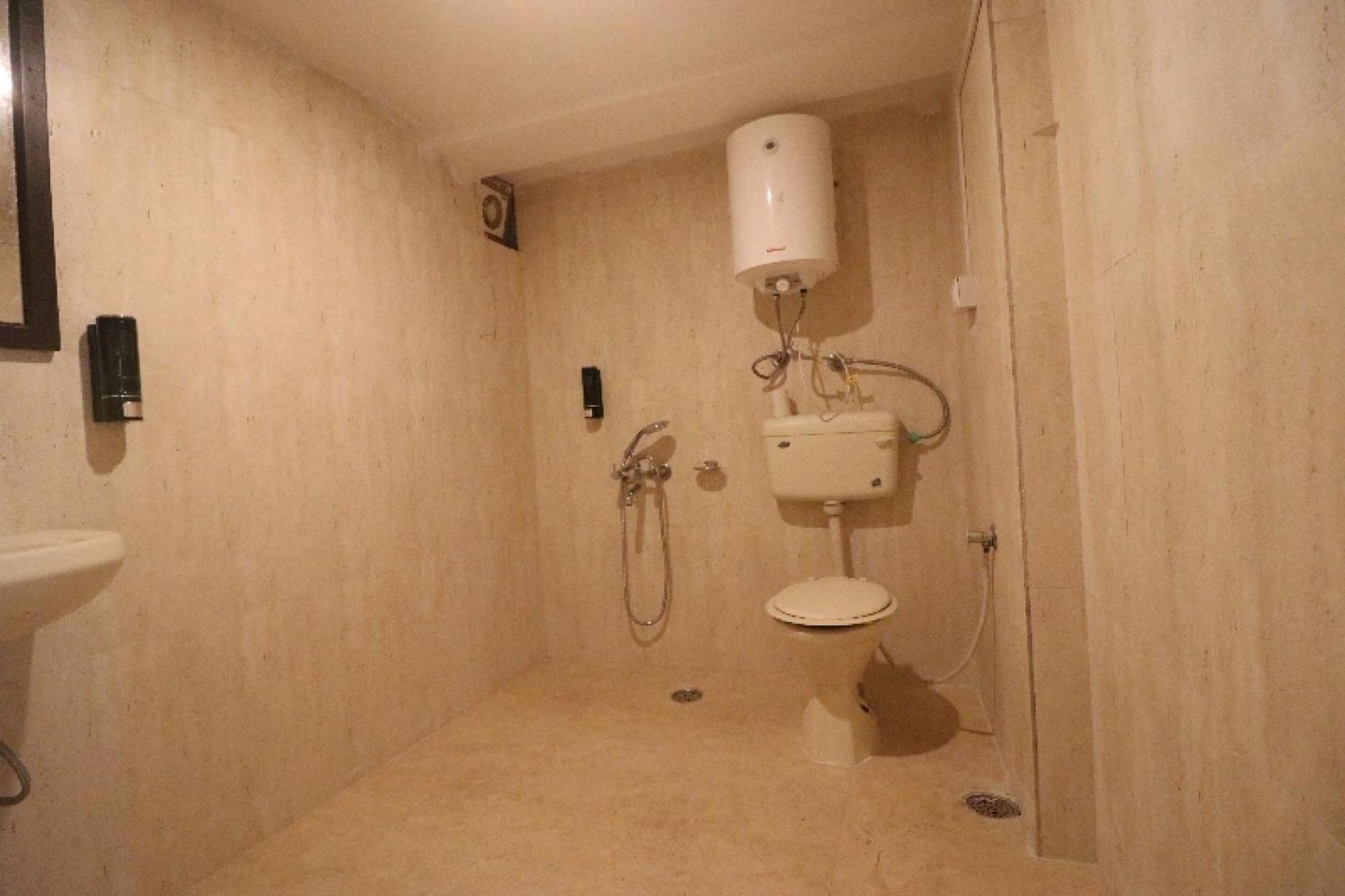 Hotel O Beas Regency Manāli Kültér fotó