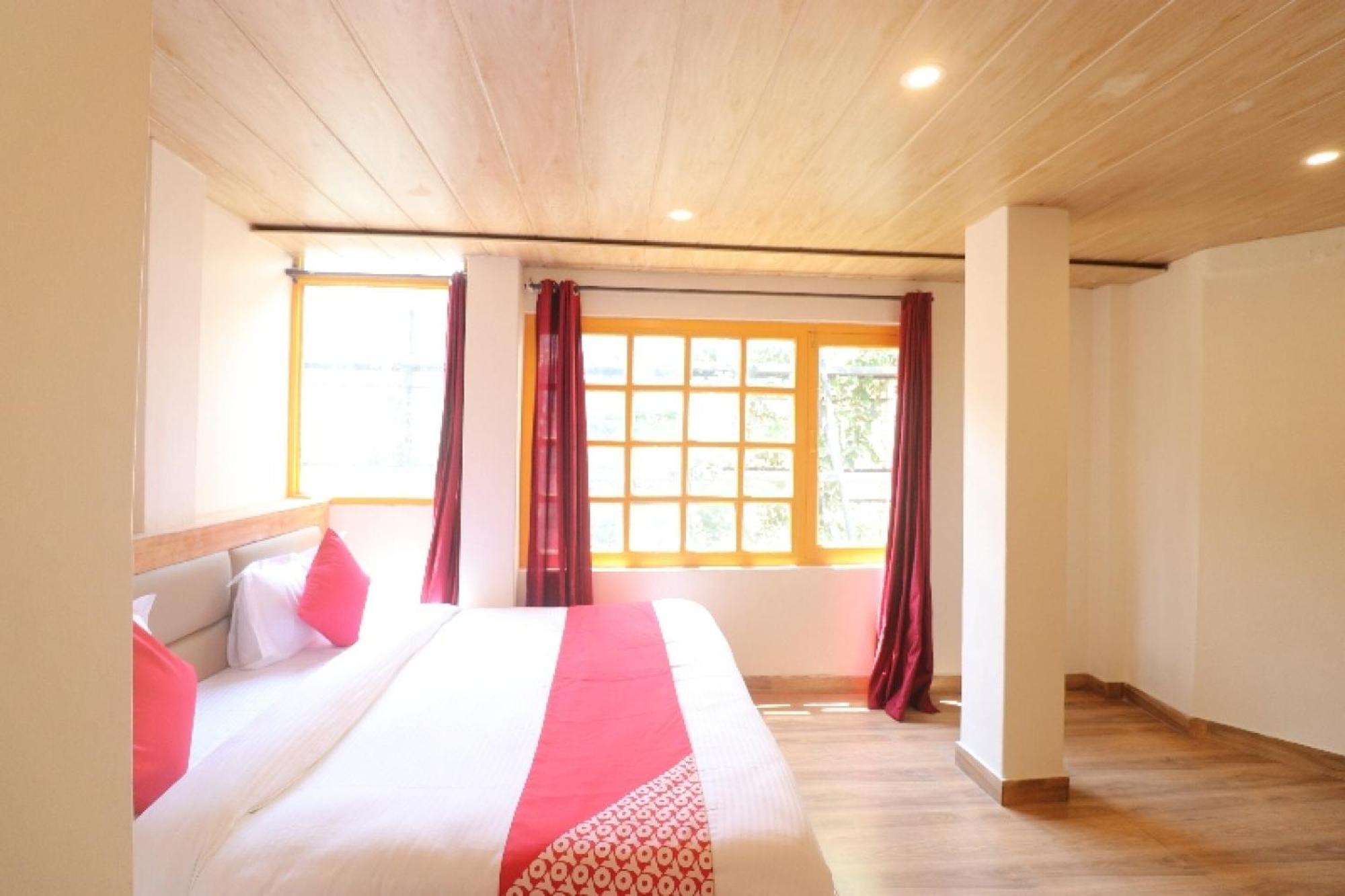 Hotel O Beas Regency Manāli Kültér fotó